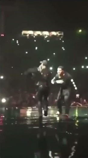 Drake Brings Out Tory Lanez To Perform Controlla