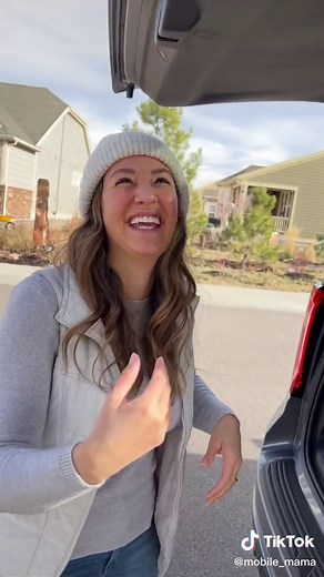 GMC Yukon vs Nissan Armada: Which SUV is Right for Moms?