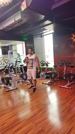 Step Platform Workout: Get Fit with Reebok Equipment