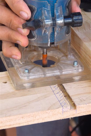 DIY and Hack For Router Saw Jig Idea #routerjig #woodart #wooddesign #woodcraft #woodworking #wood #tipswoodworking #wooddiy #woodwork #woodjoinery #Japanesejoinery #joinery #amazing #FacebookReelsContest #Wow #tricks #reelsfb #reelsviral #reels​ #carpentry #carpenter | Woodworking Crafty