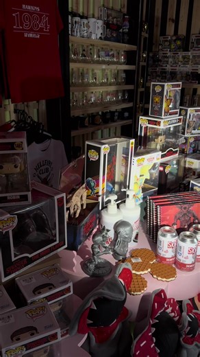 Linterna #strangerthings encontralo en #pingo #fernandodelamora #paraguay