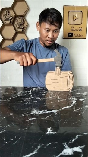 hammering wood with wood to wood, cardboard all #funnyshort #comedycardboard