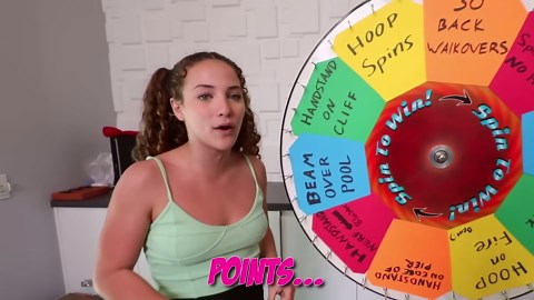 CONTORTIONIST vs CHEERLEADER *EXTREME CONTORTIONIST CHALLENGE*