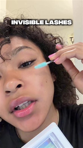 The Ultimate Guide to DIY Lash Extensions