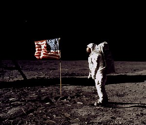 NASA cover-up: Buzz Aldrin admits he didn't land on moon?