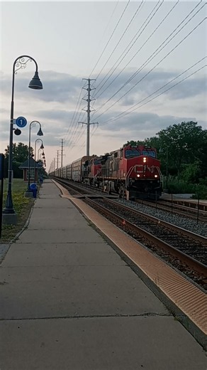 Canadian National 2706 leads M356 at Round Lake Beach, IL