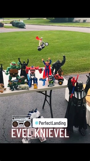 2.3K views | No crash this time!! #evelknievel #evel #jump #stunt #childhood #childhoodmemories #chewy #fun #toys #toy #motorcycle #bmx #motocross #nostalgia #omg #starwars #awesome #genx #thisishowwedoit #boom | Ogdp | Facebook