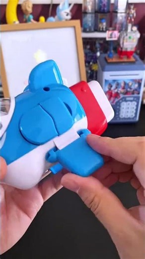 New Ultraman Toy Ultra Cool Treasure Transformation Vehicle Robot Luminous Doll Doll Tiga Cerro