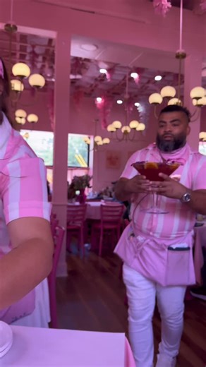 New Brunch Experiences In Atlanta But Not In Atlanta ft. @highnoonbrunchery 🌸 Who Knew Atlanta Really Douglasville Had A All Pink Brunch Spot 😳💕 | Sunshine Eatss