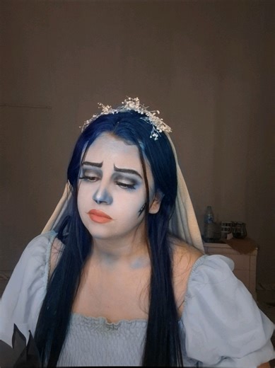 As promised here’s the tutorial 💄✨ Step by step, from bare skin to the final look. Take your time, blend with intention, and trust the process 🖤 Save this for later & try it yourself 👀 Let me know if you want a product breakdown 👇 #makeuptutorial #makeupartist #mua #makeupsteps #beautycreator