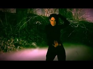 Cast of 'Supergirl' dancing "Sweet Dreams"