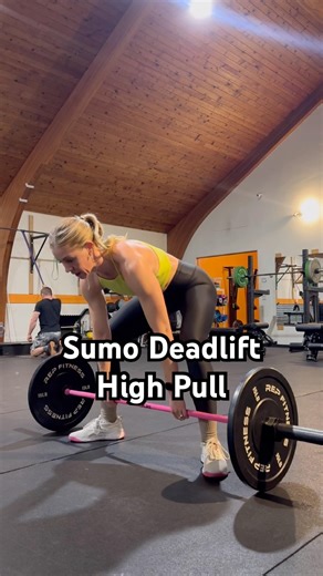 HOW TO PERFORM THE SUMO DEADLIFT HIGH PULL