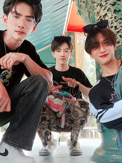 สามหนุ่มสามรั่ว 🤣🤣🤣 #โมเดลศิฐฑา #โตโต้ภูธนิน #เก่งคมกริช @KENGK.M.T @txx_toto