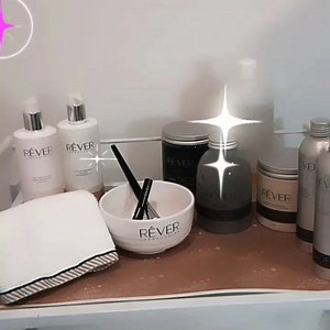 Trattamento OROHENA a L'estetica BYETTA per combattere gli inestetismi della cellulite #lesteticabyetta #benessere #prenditicuradite #prenditicuradeltuocorpo #trajetmagma#rêverlaboratoire #orohena#relax #stopcellulite⛔ #coccoletime | 𝐄𝐒 Etta Savoia