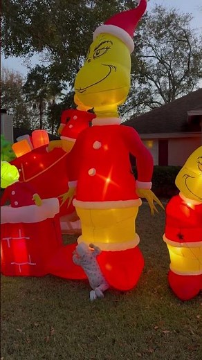 Merry Christmas Eve! Grinch inflatables display #inflatables #christmas #christmas2024 #grinch