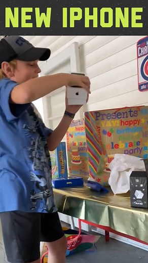 108K views · 237 reactions | Best Christmas Present Fails | FailArmy | Facebook