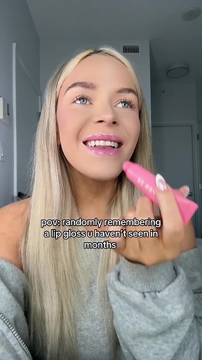 Understanding Lip Gloss Loss: Common Reasons Why You Keep Losing Them
