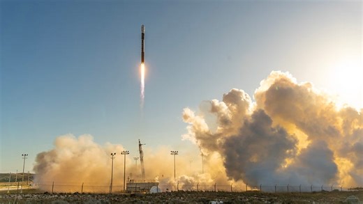 Vandenberg rocket launch visible across West Coast. Here's a recap