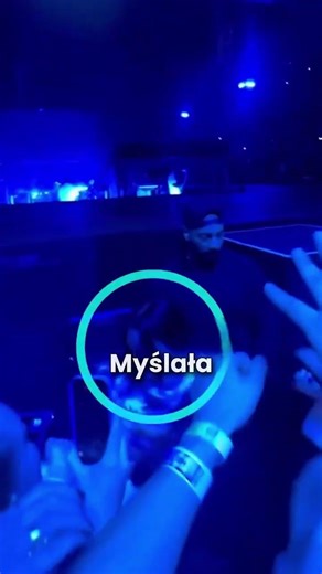 Billie Eilish's ring was stolen for the second time!