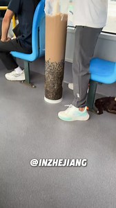 94K views · 253 reactions | Giant bubble tea 溜#BubbleTeaLovers #GiantDrink #BobaLife #TeaTime #BobaAddict #FoodieFun | In Zhejiang | Facebook