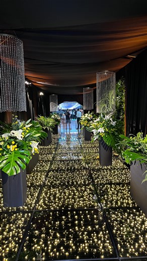 Decoração de casamentos, formaturas, 15 anos, empresariais… on Instagram: "Dia 06.02.2025 será sempre lembrado com mto carinho e orgulho para nossa empresa, em fazer parte deste grande evento, cada detalhe deste projeto foi planejado e executado com mta dedicação para que esta noite se tornasse o sucesso que foi!! L4 mais uma vez se destaca em suas grandes entregas, demonstrando valor e reconhecimento aos seus clientes!! Tríade Towers é um sucesso e vêm agregar mto para nossa cidade!! Obrigada @