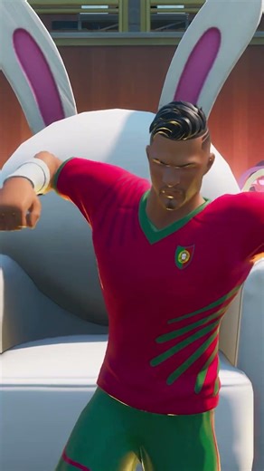 RONALDO played THIS Fortnite Fashion Show and it was HILARIOUS!!!