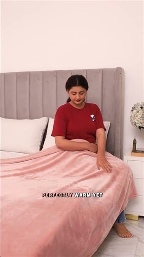 Best Fleece Blanket for Warmth, Comfort & Style