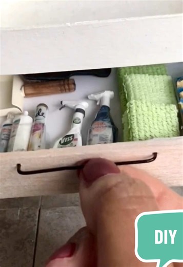 Creating a Beautiful Dollhouse Bathroom