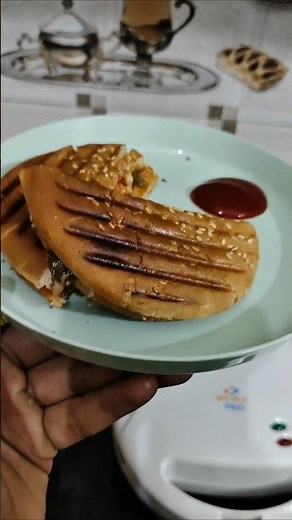 Chessyy Grilled Burger 🍔 ! #food #foodie #recipe #streetfood #burger