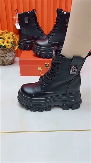 #NewDr.MartensBoots #Women'sDr.MartensBootsWithHiddenWedgeHeight #Dr.MartensBoots