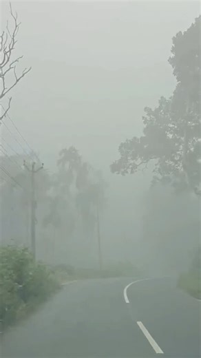 Prajwal Ahluwalia on Instagram: "Uber doesn’t “find the nearest driver” in real time — it already knows where to look. What really happens in the system: - The city map is divided into small geo cells (not latitude/longitude math every time). - Each cell maintains a live list of active drivers inside it. - Drivers continuously send location updates → - These updates only update their current cell, not the whole system. When you request a ride: - The system identifies your geo cell - It checks th