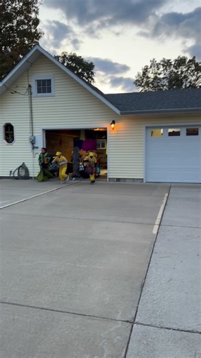 The trick or treat trailer made the rounds a no kids fell off. So it was a success ! #trickortreat #halloween | Colby Hunt