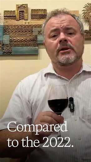 “Intense, Brooding Black Fruit” - Tasting Leeuwin Estate's 2023 Arts Series Shiraz #emirateslounge