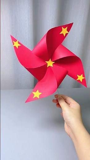 Very Simple Craft | 20 Seconds On How To Make A Simple Pinwheel For Kids # Origami # Diy # Tutorial