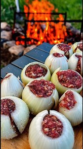 I Put 🧀Mozzarella Meatballs Inside 🧅Onions… WOW 🤤