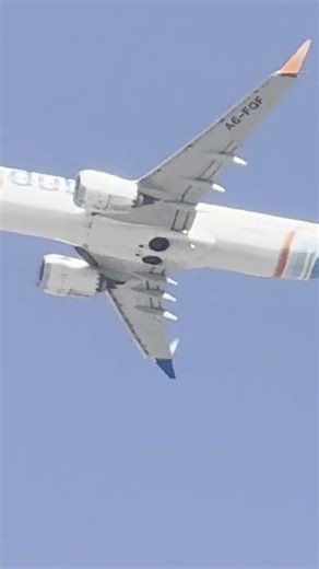 flydubai take off Dubai airport