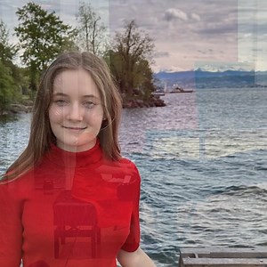The waves and the mountains of Lake Lucerne in Switzerland inspired me to compsoe this piano song. Recorded live at a recital in @ehrbarsaal.wien. | Alma Deutscher
