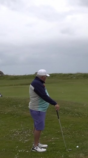 This is why you need to commit with your golf shots #golftravellerapart #golftravellerunbelievable #golftravellerirons #golftravellermagical #tigerwoods #golfview #golfviews #viewsfordays #views😍 #golfers #golflife #golfing⛳️ #golferslife #golftravellertag #golffun #golfcart #golfinstruction #golfcoach #lovegolf #golfusa #golfuk #pga #pgatour #titleist | Golfmates