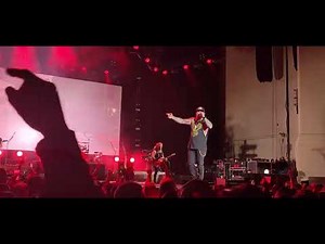 BRANTLEY GILBERT ~ Small Town Throwdown Live From Huntsville, AL (Orion Amphitheater)