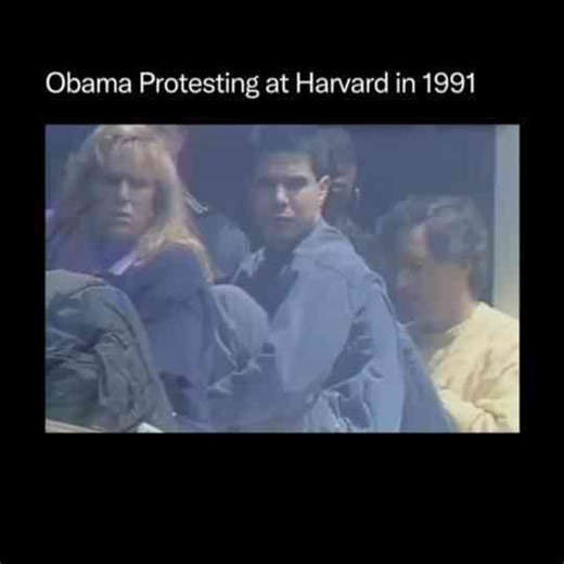 Obama Protesting At Harvad In 1991