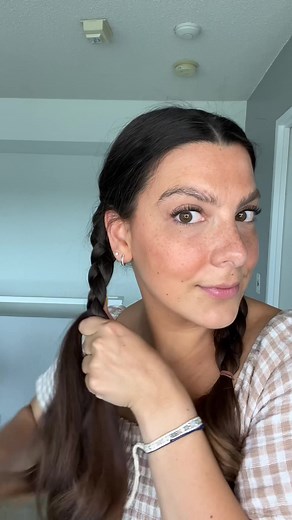 Adorable Mini Pigtails Tutorial for Easy Hairstyles
