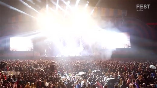 927K views · 27K reactions | Przeżyjmy to jeszcze raz ❤️  sanah z gościem specjalnym na Main Stage FEST Festival 2022  Let's experience it again <3 sanah with a special guest at Main Stage FEST Festival 2022  | FEST Festival | Facebook