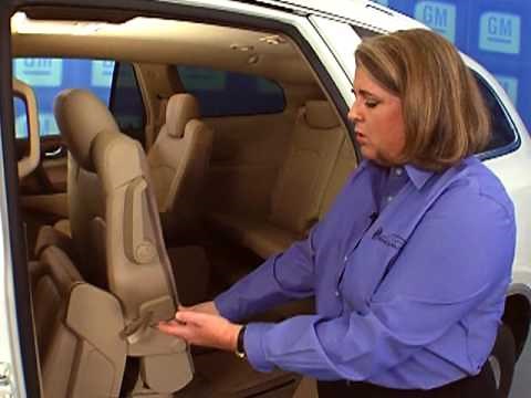 Buick Enclave_2nd Row SmartSlide Seat Adjustment.m2p