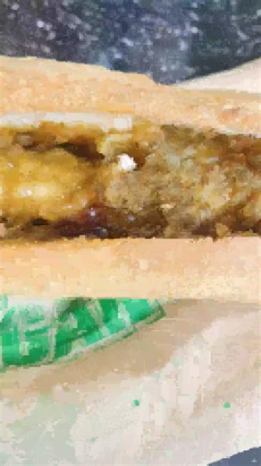 14 reactions · 18 shares | This might be our most favourite festive  vegan sandwich 索 yet! Greggs Vegan Turkey-free  & Stuffing Baguette 稜 consists of sage & onion plant-based goujons, which are paired with onion gravy and a cranberry and port sauce.  Have you tried it? Let us know your verdict in the comments below  | Vegan Recipe Club | Facebook