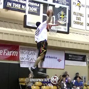 TDub made basic dunks look ridiculous. From the Team Flight Brothers halftime show at City of Palms. | Hoopmixtape