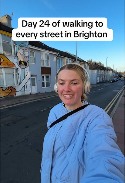 Descubre el mural arcoíris oculto en Brighton