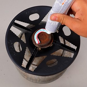 1.8M views · 3.1K reactions | Get rid of rust on your equipments using this method | Magic Hands Creations | Facebook