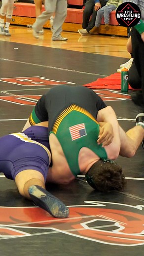 Mike O'Connor reverses and turns Miguel Macias... see the full match at https://youtu.be/DXXgZ2y2Wsw #mooreprettyman #barrington #miguelmacias #wauconda #mikeo'connor #providencecatholic #190lbs | The Wrestling Spot