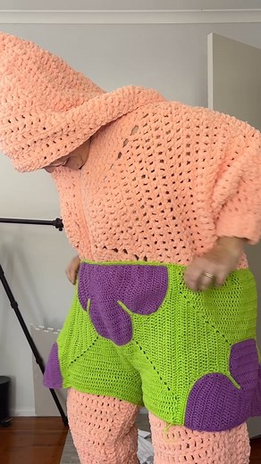 She’s iconic 💁🏼‍♀️ @shanhardyyy #patrickstar #spongebob #crochetpattern #crochetdesigner #crochetaddicted #crochetcostume #halloweencostumeideas #costumeparty #costumeideas | FORME. the label