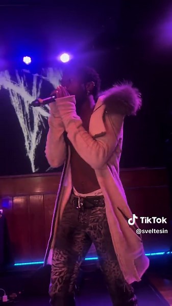 G6 anthem Live from Chicago! #foryoupage #concerts #lucybedroque #undergroundmusic #music